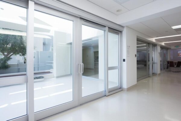 Are Hospital Sliding Doors Customizable to Meet Specific Facility Needs?